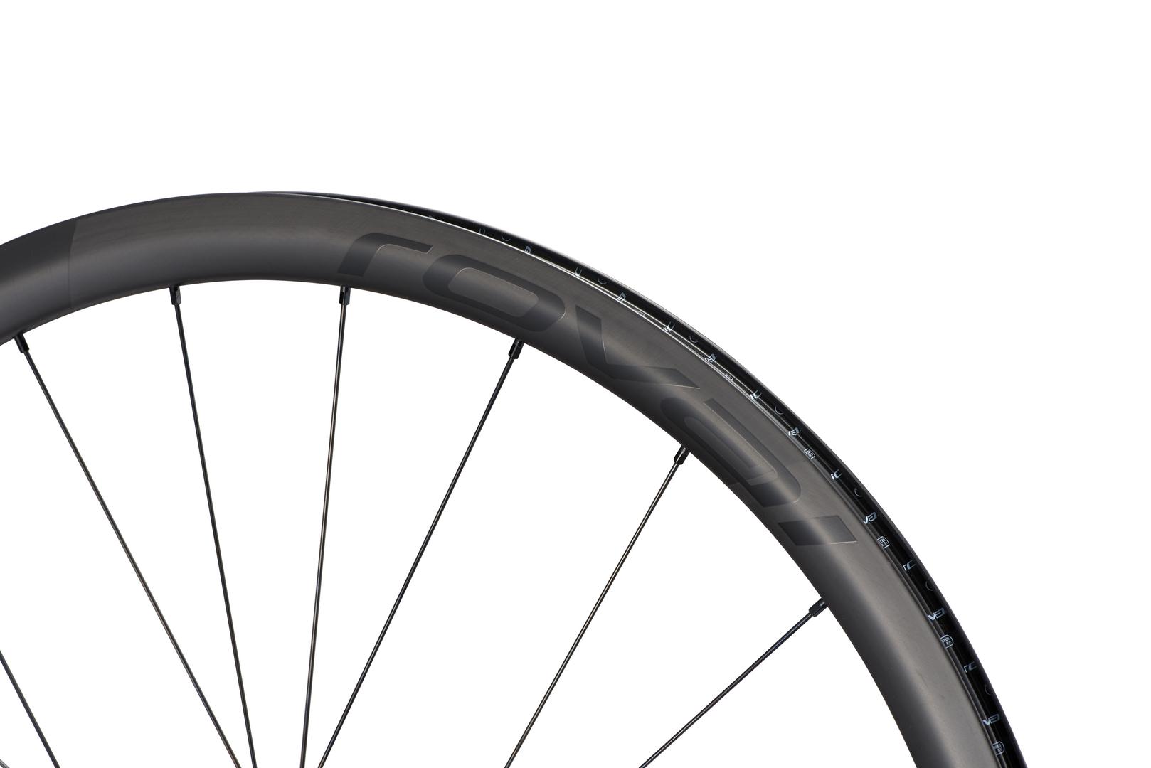 Roval Alpinist CL II Rueda Delantera Carretera Satin Carbon/Satin Negro #4