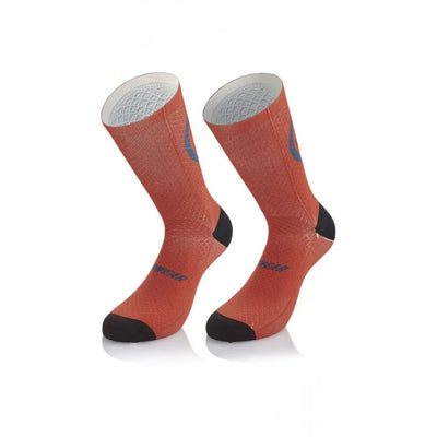 727889