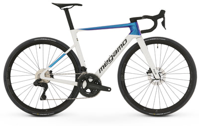 Megamo Pulse 05 2026 White Blue