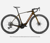 Bicicletas Elétricas Orbea Denna M11e 2026 Caramel Carbon View/Golden Sand Gloss